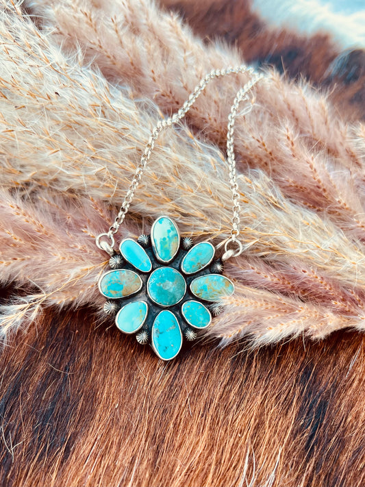 Kingman Flower Necklace